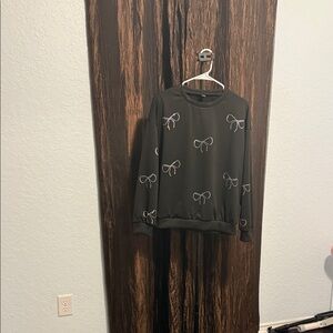 SHEIN Black Knit Top